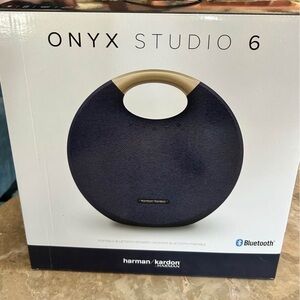 Harman Kardon Onyx Studio 6 Bluetooth Speaker